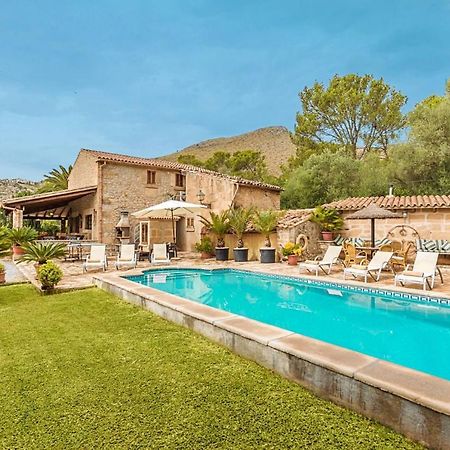 Villa Mosson By Sealand Villas Port de Pollenca Exterior photo