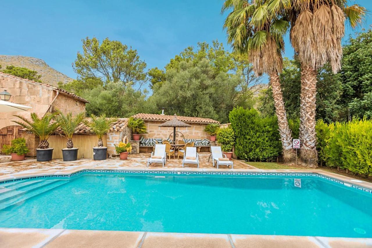 Villa Mosson By Sealand Villas Port de Pollenca Exterior photo